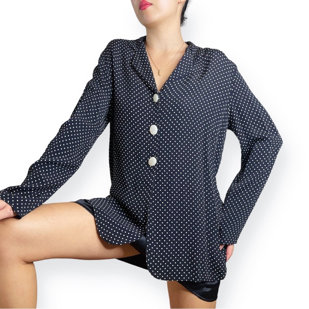 Vtg Products Guarantee Black & White Polkadot Longline Blouse